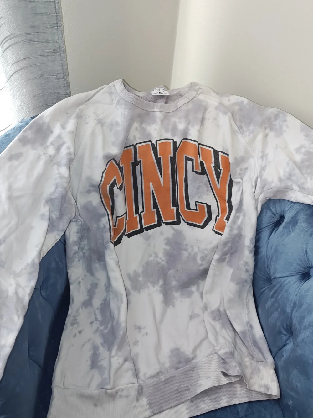 Where I'm From Women's Crewneck Sweatshirt with CINCY Graphic - Orange/Gray